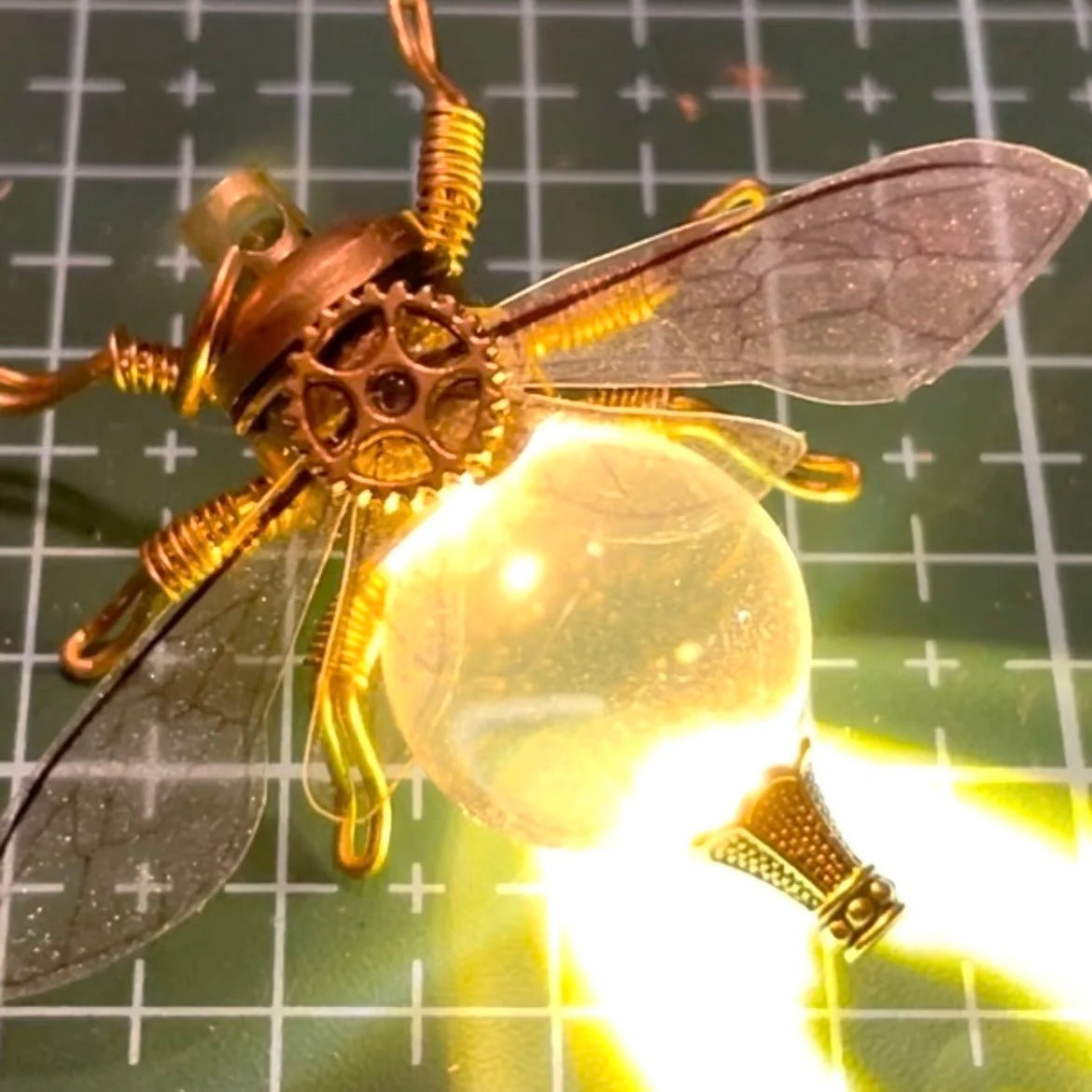 Handmade LED Steampunk Light‑Up Brass Viral Bee Brooch